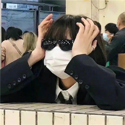 达州伴游伴游女生冯萧玉的资料