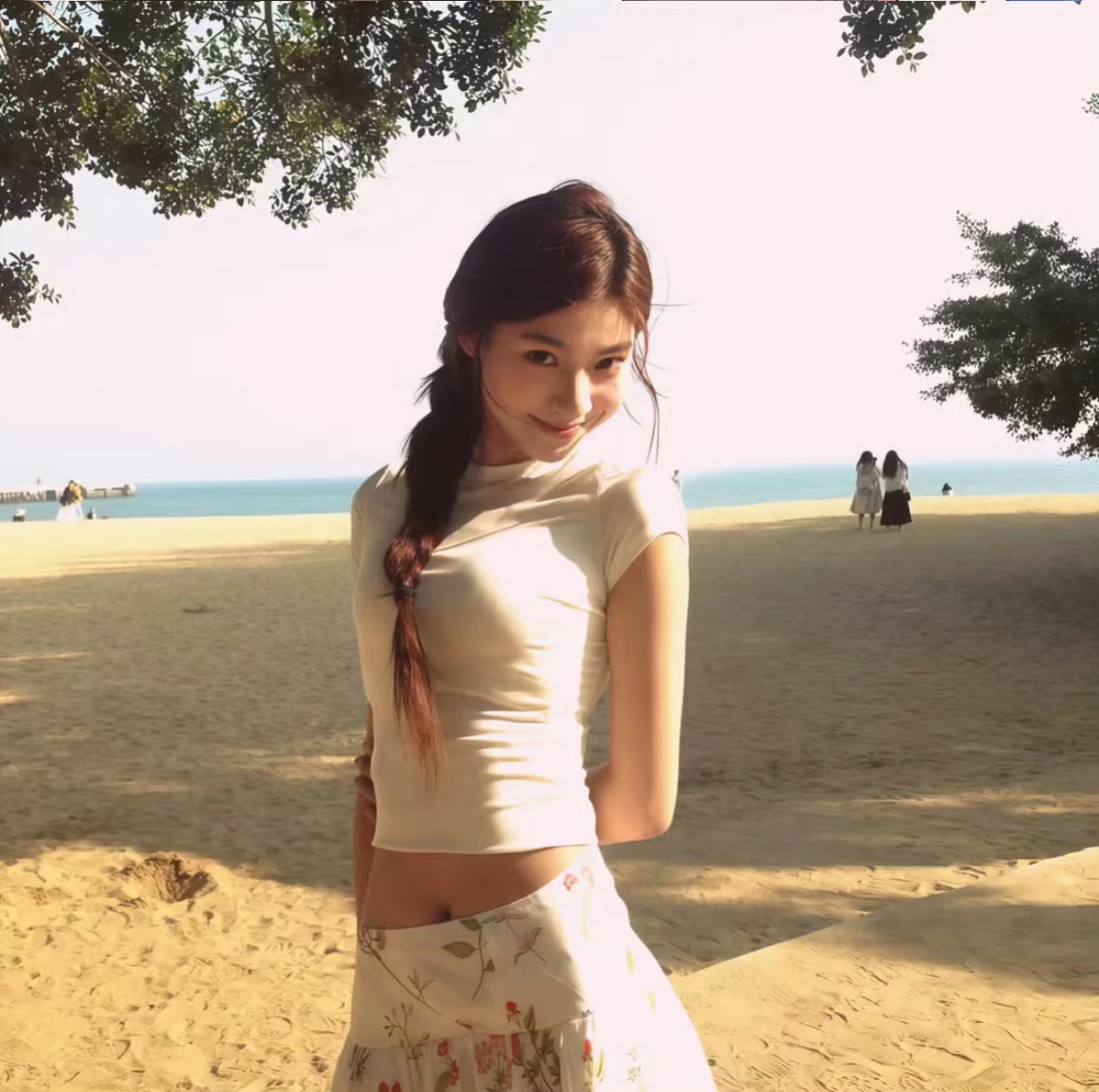 北京伴游女生 | LULU🎵的资料