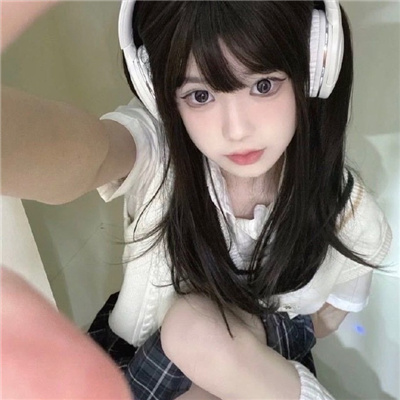 北京伴游女生盍忆文的资料