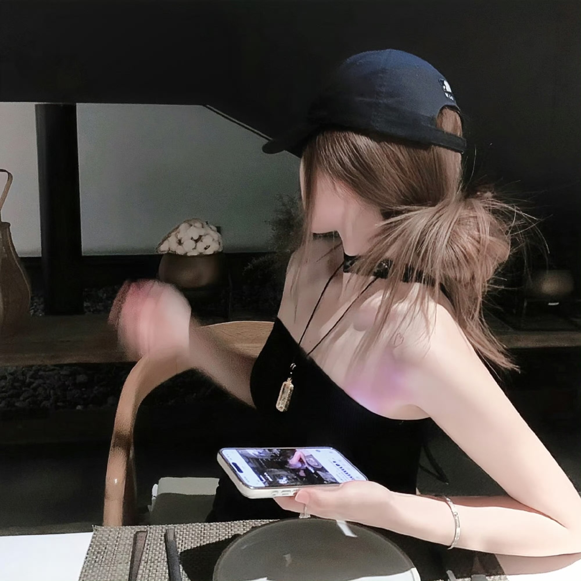 北京伴游女生慕容雪的资料