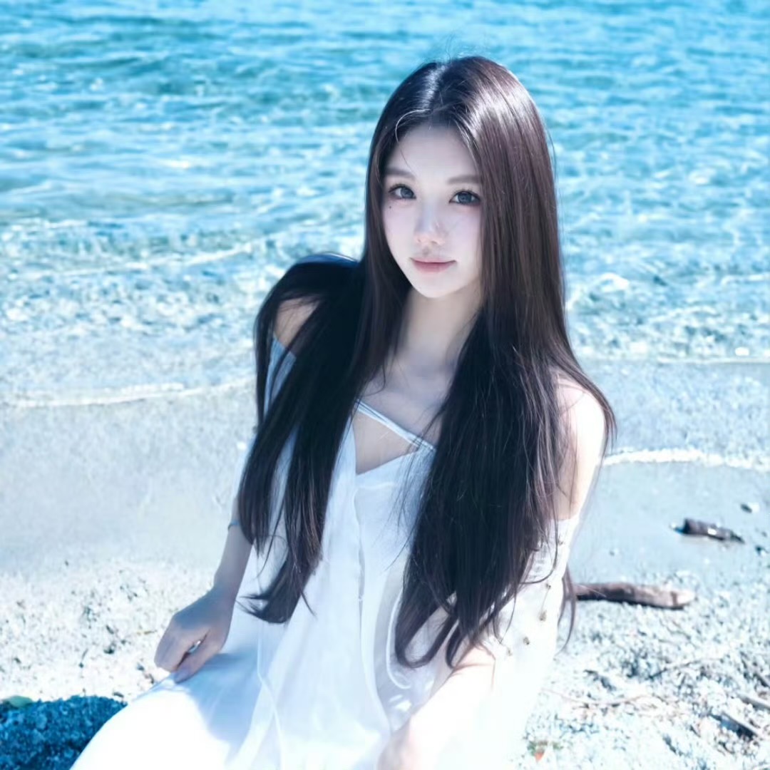 北京伴游女生沈墨馨的资料