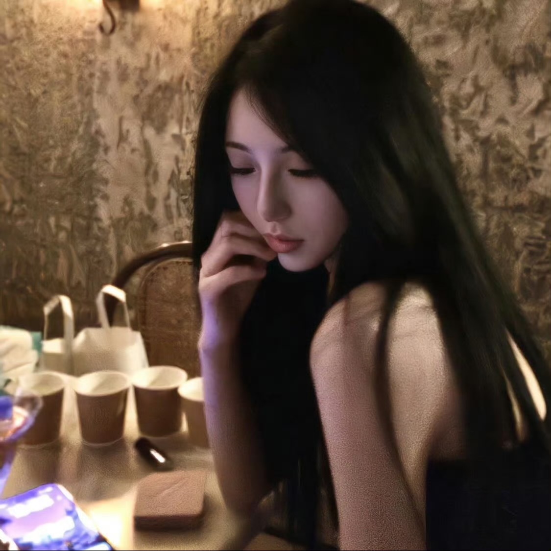 北京伴游女生刘小旭的资料