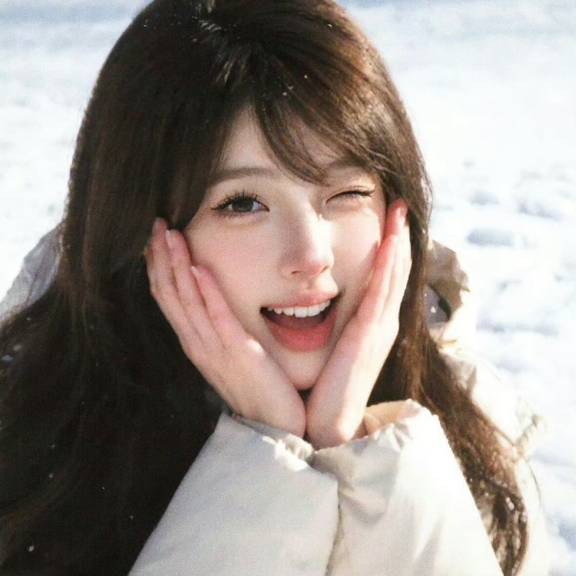 北京商务伴游女生蓝彩云的资料