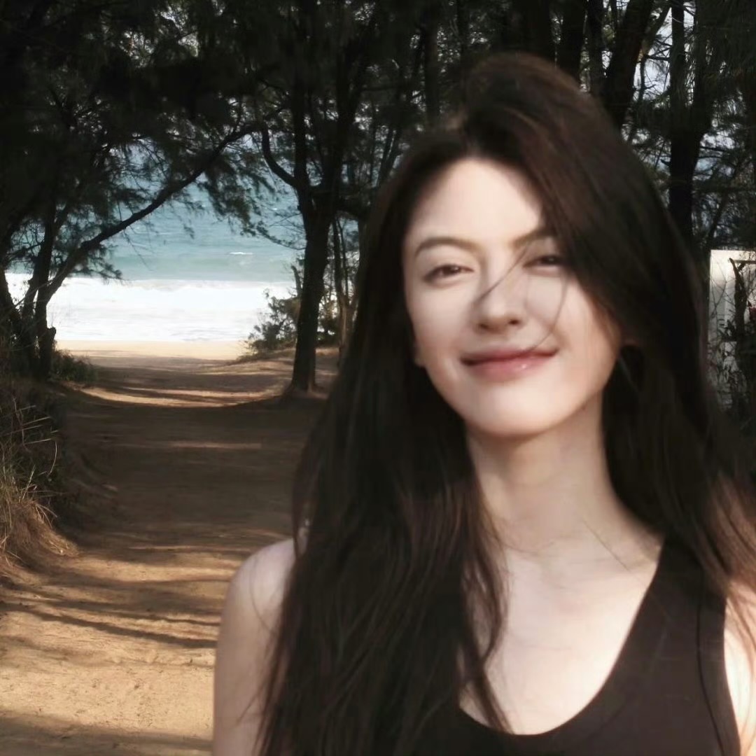 北京伴游女生赵砚冬的资料